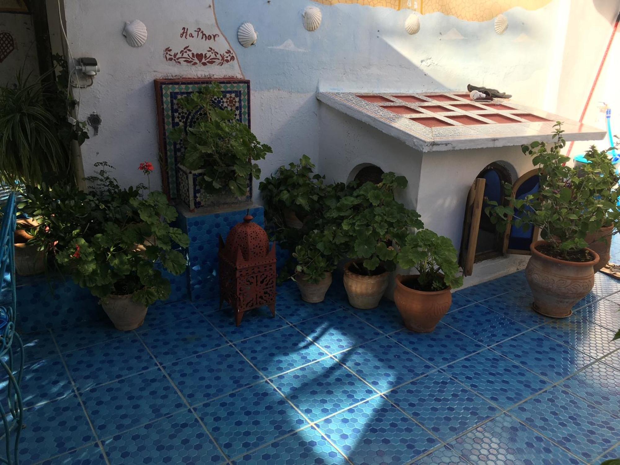 HATHOR ,Casa marroquí con dos terrazas en la Medina antigua , ideal parejas!! Asilah Exterior foto